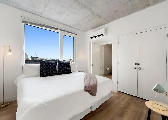 Brand New 4br In Heart Of Hotel Chicago
