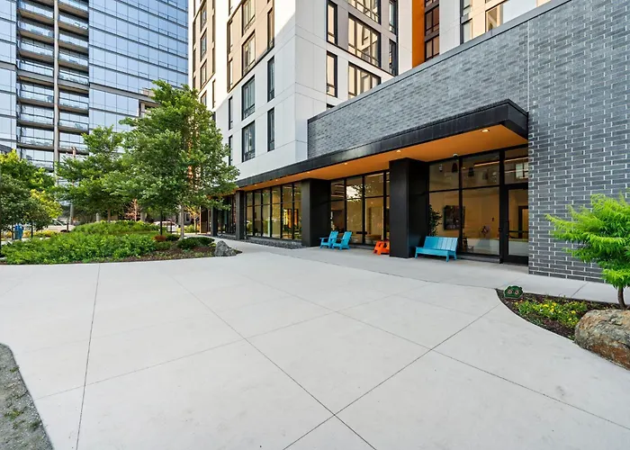 Brand New 4br In Heart Of * Chicago